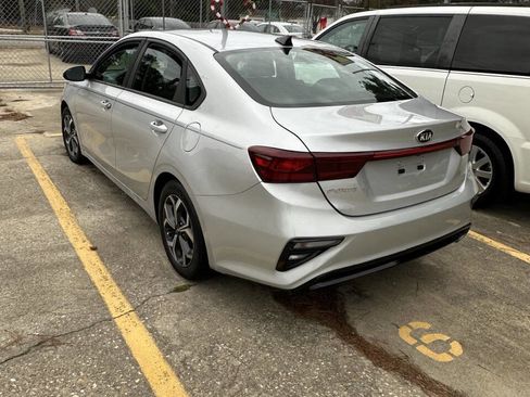 Used 2019 Kia Forte LXS image 6