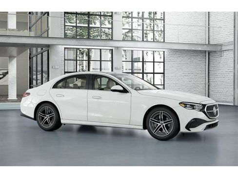 New 2026 Mercedes-Benz E 450 4MATIC Sedan image 13