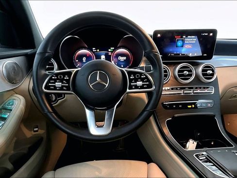 Used 2023 Mercedes-Benz GLC 300 GLC 300 Coupe image 8