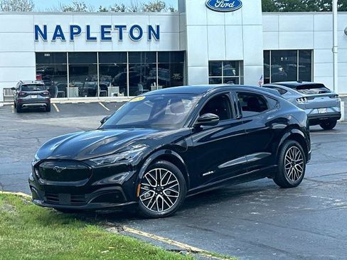 Certified 2024 Ford Mustang Mach-E Premium AWD/4WD image 1