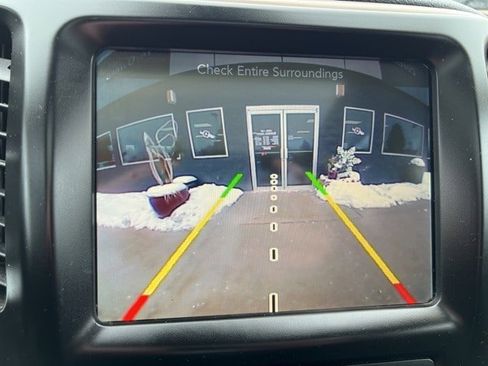 Certified 2017 Jeep Cherokee Limited image 27