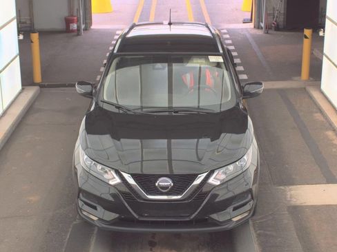 Certified 2022 Nissan Rogue Sport SV FWD image 6