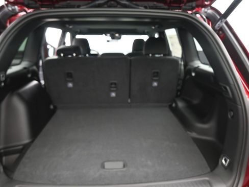 New 2025 Jeep Grand Cherokee Laredo X w/ Luxury Tech Group I RWD image 14