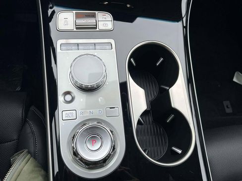 New 2026 Genesis GV70 2.5T AWD/4WD image 18