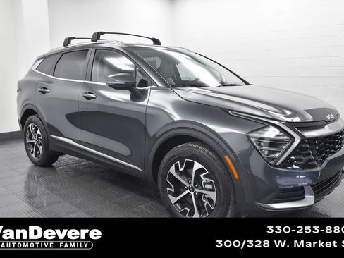 Used 2024 Kia Sportage EX image 1