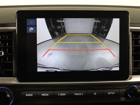 Certified 2026 Hyundai Venue SE FWD image 29
