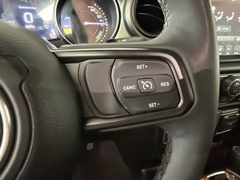 Used 2023 Jeep Wrangler Unlimited w/ Cold Weather Group AWD/4WD image 16