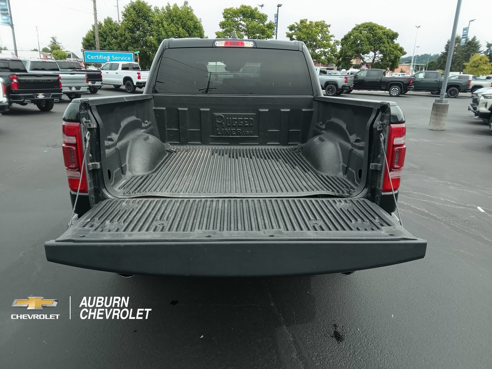 Used 2024 RAM 1500 Laramie AWD/4WD image 20