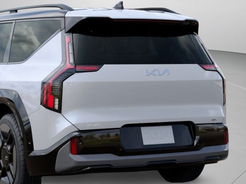 New 2026 Kia EV9 GT-Line AWD/4WD image 23