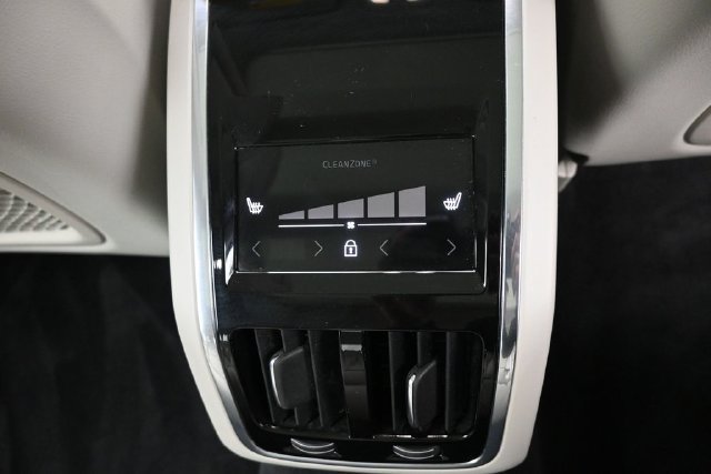 Used 2023 Volvo S90 B6 Plus w/ Protection Package AWD/4WD image 33