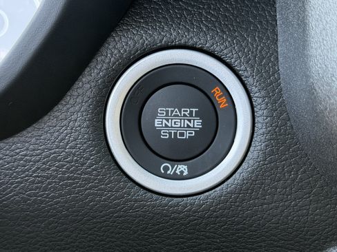 New 2026 RAM 1500 Express RWD image 24