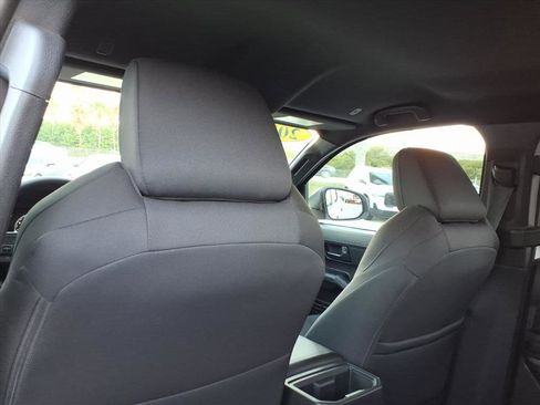 Used 2024 Toyota Tacoma SR image 20