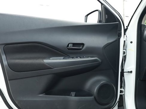 Used 2024 Nissan Kicks S FWD image 20