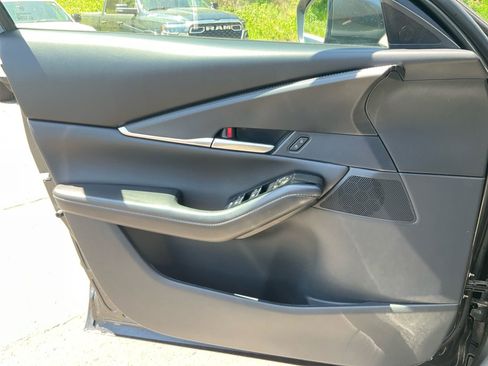 Used 2025 MAZDA CX-30 AWD 2.5 S w/ Preferred Package image 23