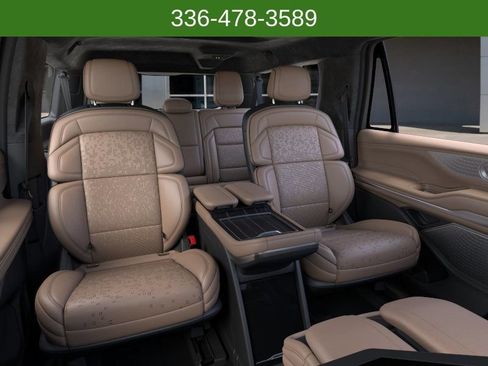 New 2026 Lincoln Navigator L Black Label AWD/4WD image 11