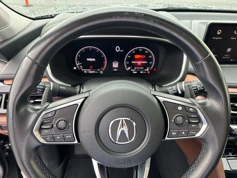 Used 2023 Acura MDX SH-AWD w/ Technology Package image 33
