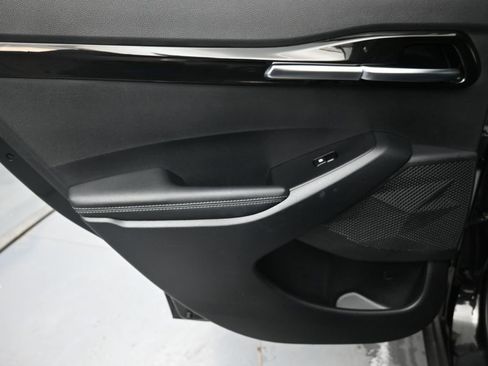 Used 2024 Kia Seltos S image 22