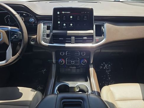 Certified 2022 GMC Yukon SLT w/ SLT Luxury Package RWD image 13