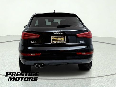 Used 2018 Audi Q3 2.0T Premium Plus w/ Premium Plus Package AWD/4WD image 5