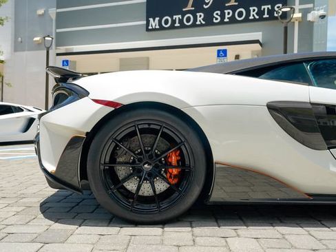 Used 2019 McLaren 600LT RWD image 31