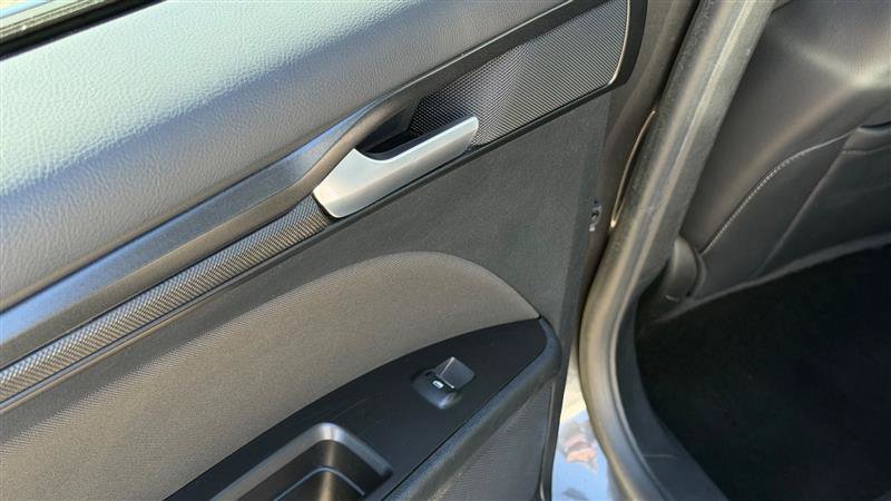 Used 2018 Ford Fusion SE w/ Equipment Group 201A FWD image 42