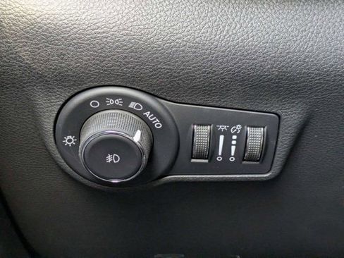 New 2026 Jeep Compass Latitude AWD/4WD image 24