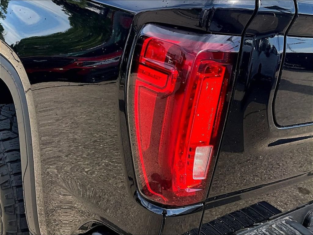 Used 2022 GMC Sierra 1500 AT4 w/ AT4 Preferred Package AWD/4WD image 26