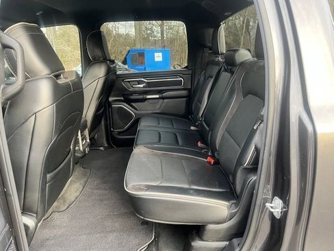 Used 2024 RAM 1500 Laramie image 14