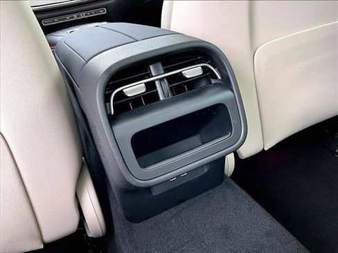 New 2026 Mercedes-Benz E 350 Sedan image 18