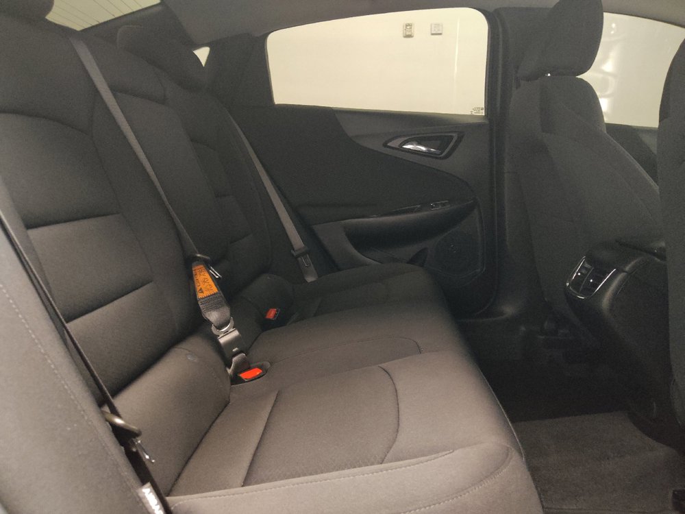 Used 2023 Chevrolet Malibu LT FWD image 19