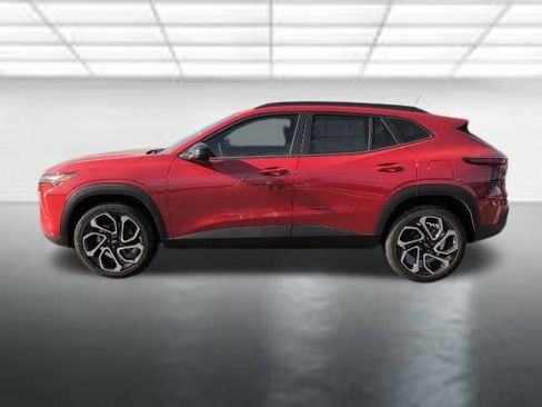 Used 2026 Chevrolet Trax RS w/ Sunroof Package image 28