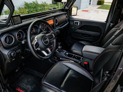 Used 2020 Jeep Gladiator Rubicon image 44