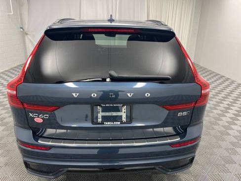 Used 2024 Volvo XC60 B5 Plus w/ Climate Package AWD/4WD image 7