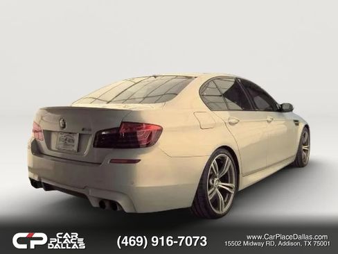 Used 2014 BMW M5 RWD image 5