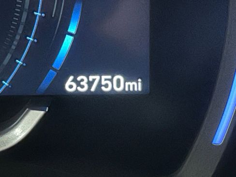 Used 2020 Hyundai Santa Fe Limited image 22