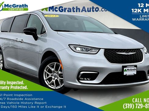 Used 2024 Chrysler Pacifica Touring-L image 1