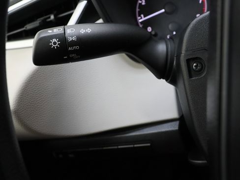 Used 2024 Toyota Corolla LE image 22