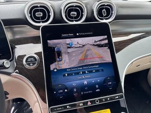 New 2025 Mercedes-Benz GLC 300 4MATIC image 13