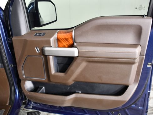 Used 2020 Ford F150 King Ranch w/ Equipment Group 601A Luxury AWD/4WD image 47