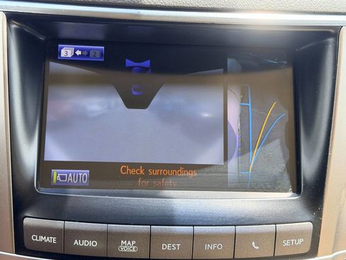 Used 2013 Lexus LX 570 4WD w/ Luxury Pkg image 54