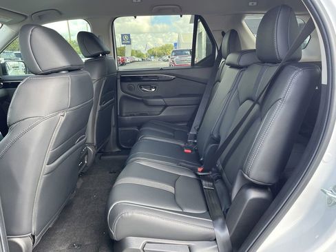 New 2025 Honda Pilot EX-L image 13