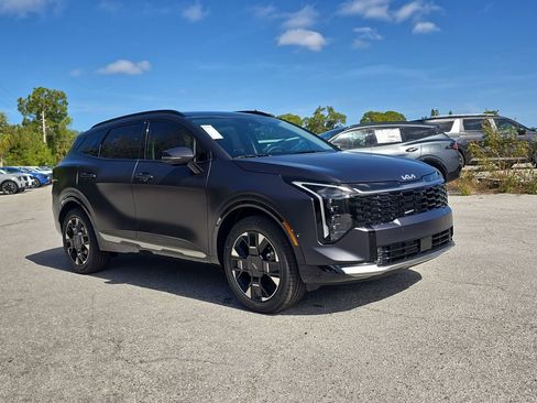 New 2026 Kia Sportage SX image 2