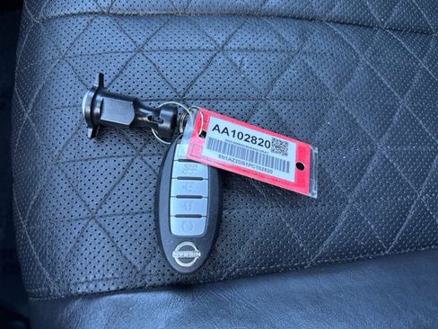 Used 2023 Nissan Murano Platinum w/ Cargo Package AWD/4WD image 19