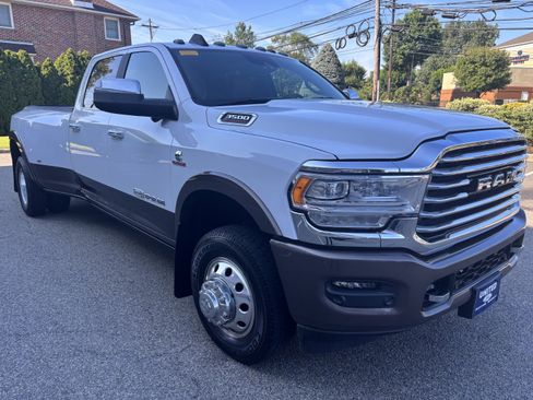 Used 2020 RAM 3500 Limited image 1
