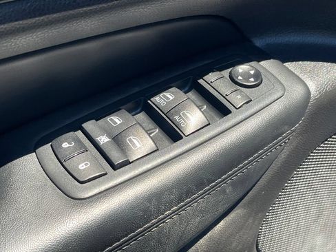Used 2021 Jeep Grand Cherokee Laredo X AWD/4WD image 14