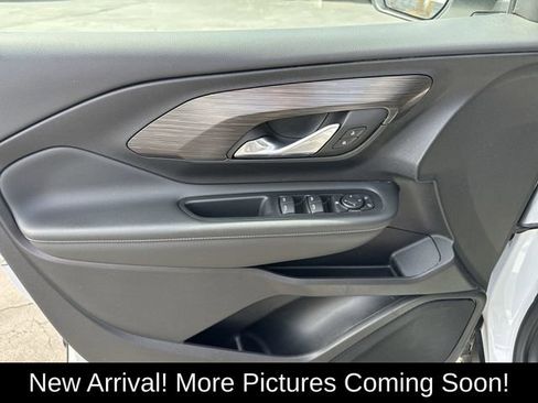 Certified 2023 GMC Terrain SLE w/ Driver Convenience Package image 21