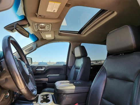 Used 2020 Chevrolet Silverado 1500 LTZ w/ LTZ Premium Package AWD/4WD image 12