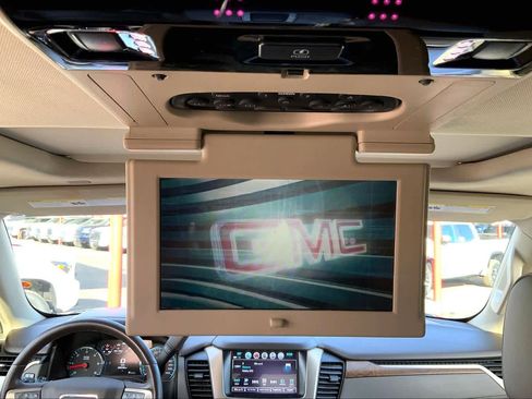 Used 2019 GMC Yukon Denali w/ Denali Ultimate Package image 35