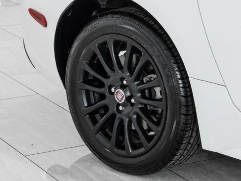 Used 2017 FIAT 124 Spider Classica RWD image 46