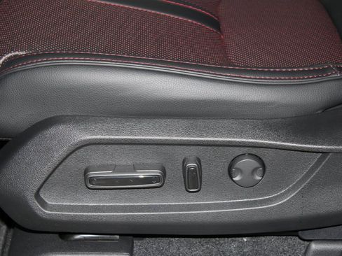 New 2026 Honda Pilot Black Edition image 23